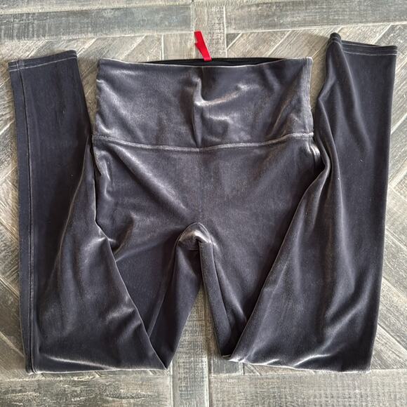 SPANX Charcoal Velvet Leggings - Size L - Picture 1 of 7